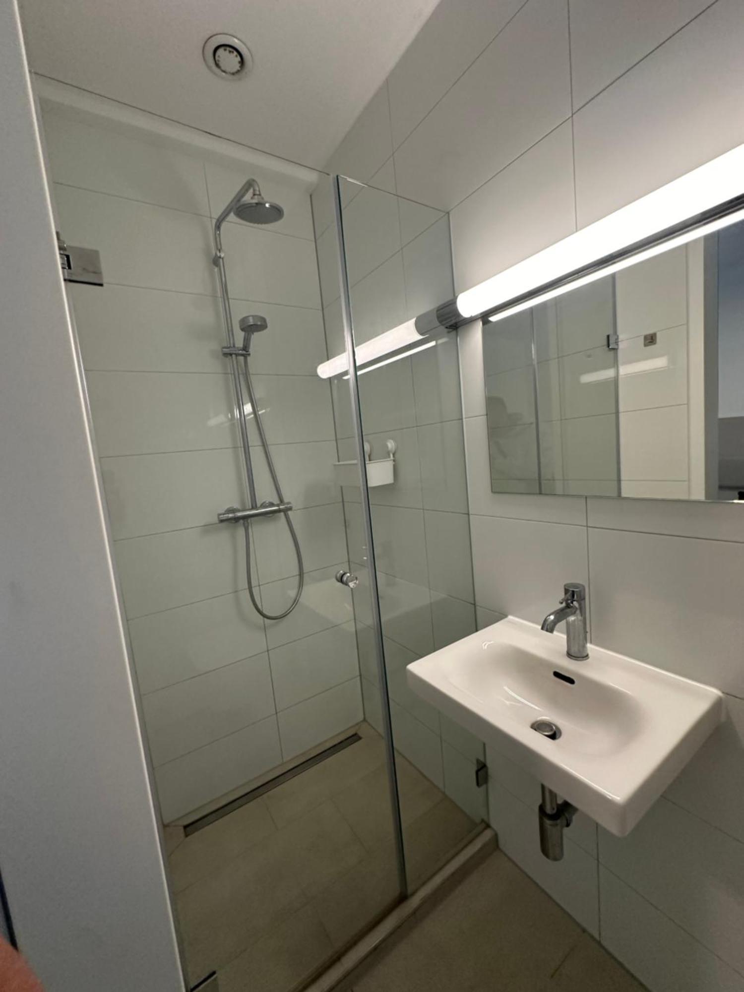 Moebiliertes Apartment Hamburg-Harburg Buitenkant foto