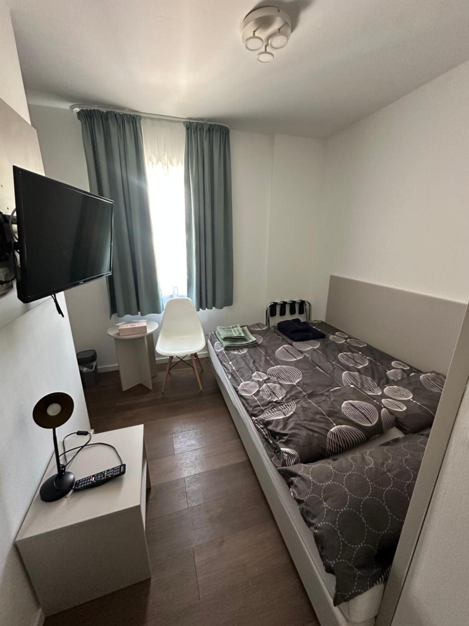 Moebiliertes Apartment Hamburg-Harburg Buitenkant foto